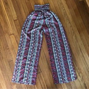 SHEIN Wide Leg and High Waist Pants in White and Pink Boho Pattern